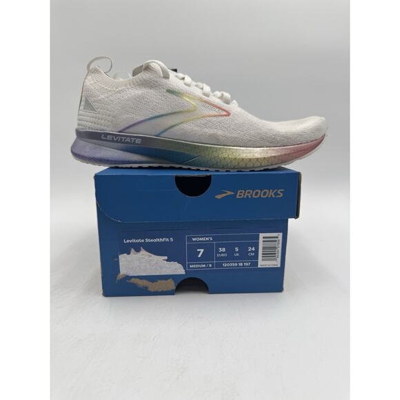 Brooks LEVITATE STEALTHFIT 5 Women's USED Running Shoe White US Size 7 Medium - Picture 11 of 11
